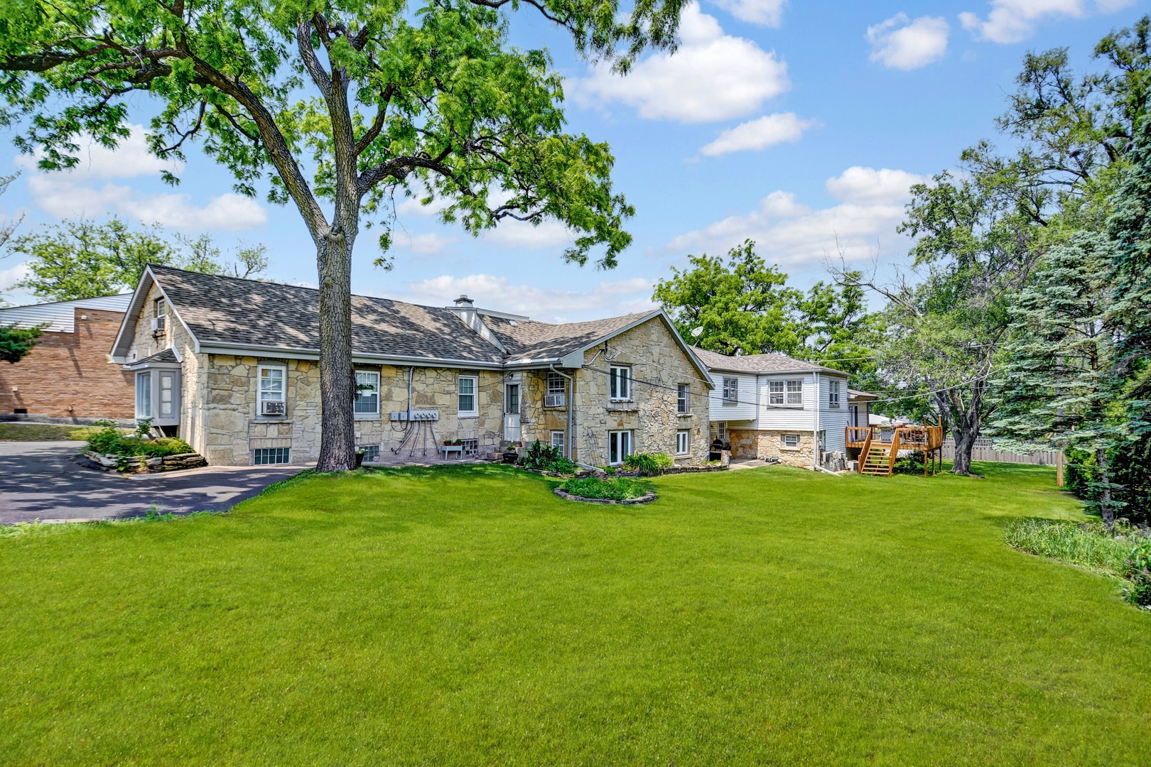 308 E 55th St, Westmont, IL for Sale