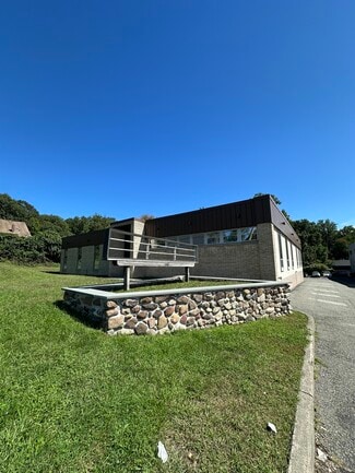 West Nyack, NY Office/Retail - 260 N Route 303 West Nyack, NY Office/Retail - 260 N Route 303