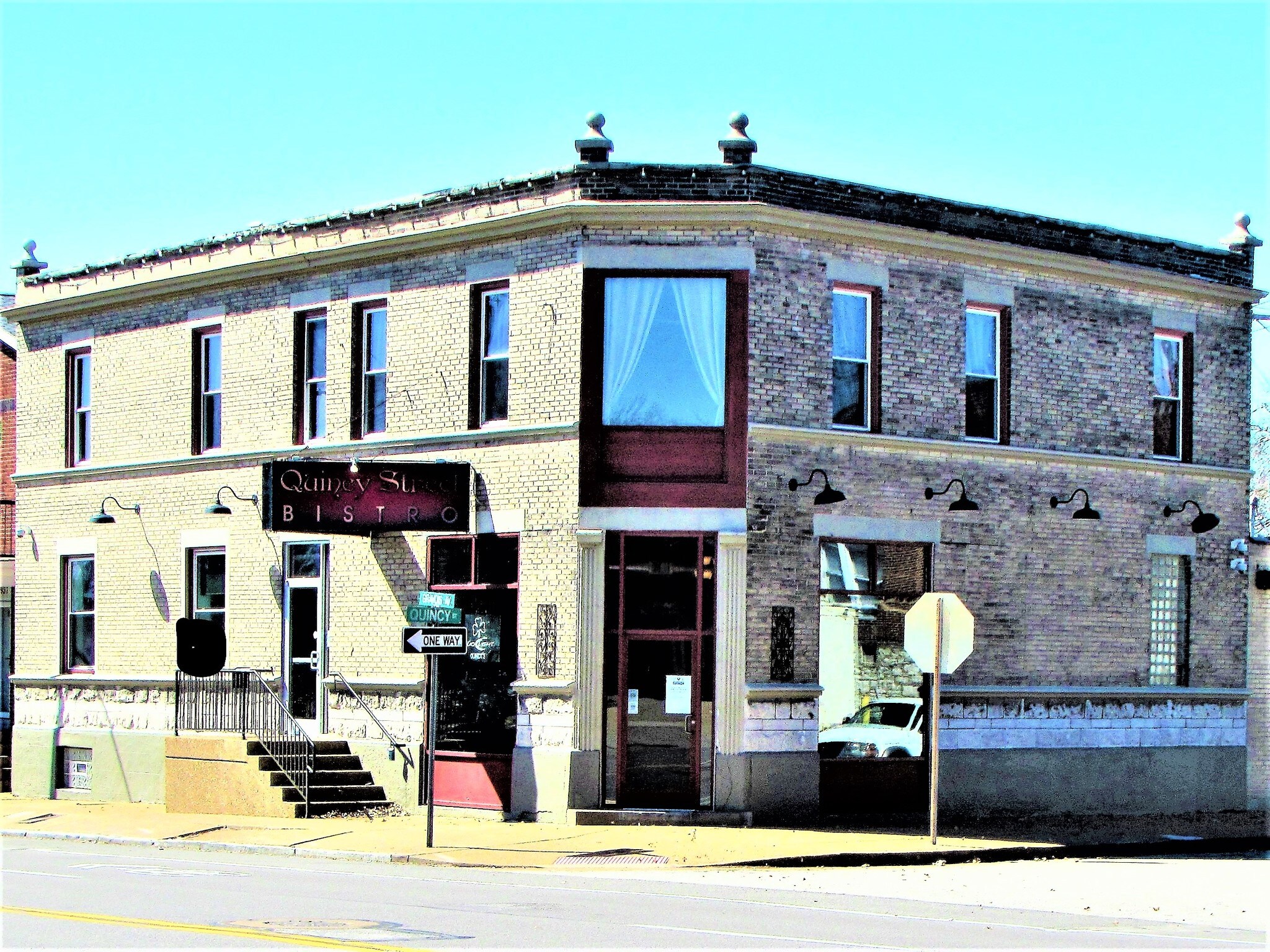 6931 Gravois Ave Saint Louis, MO 63116 Retail Property for Sale on