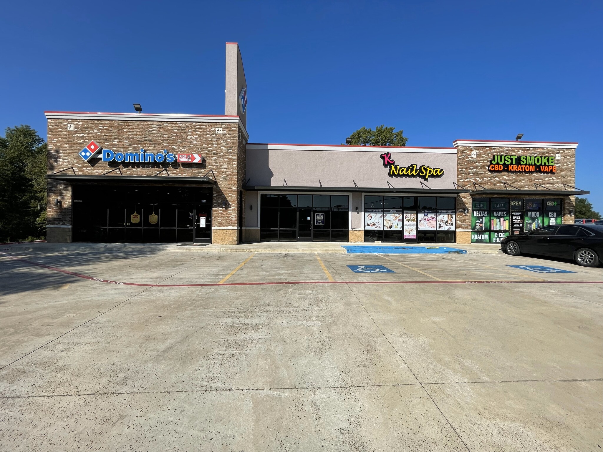 2807 S Main St, Lindale, TX for Rent