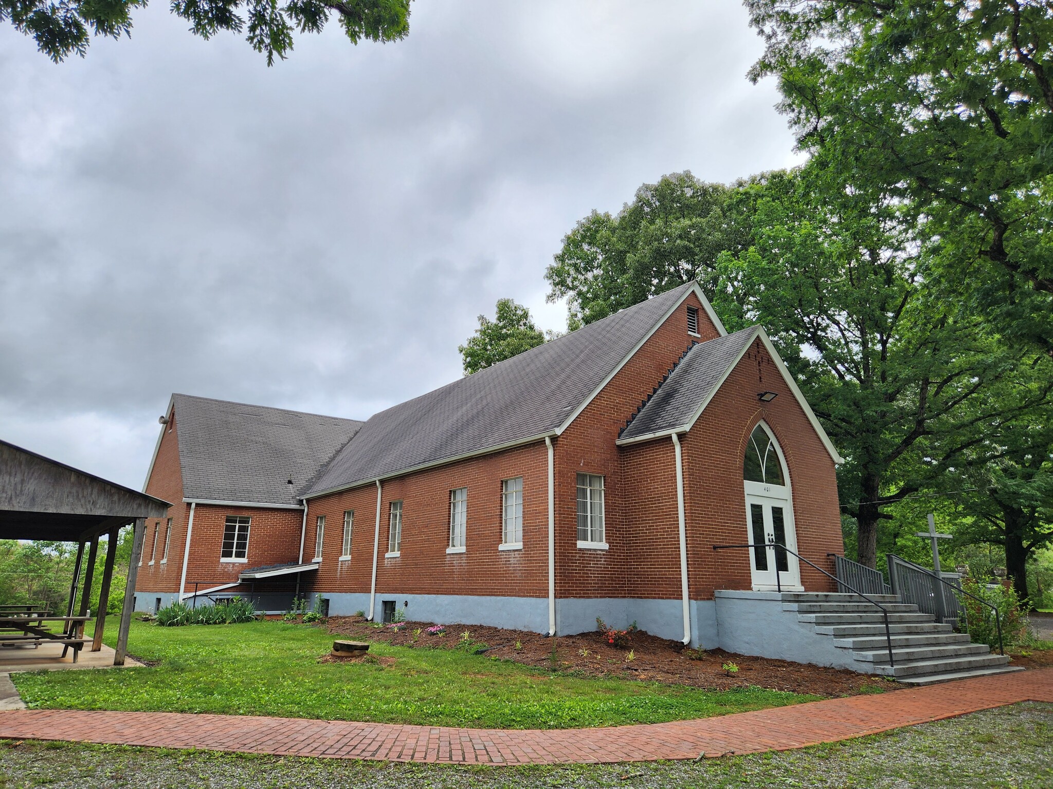 401 Whipping Creek Rd, Gladys, VA for Sale