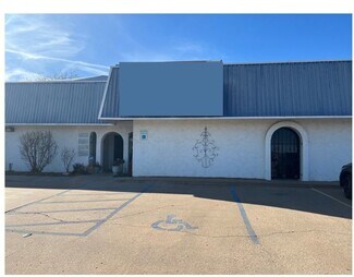 Burkburnett, TX undefined - 600 S Red River Expy