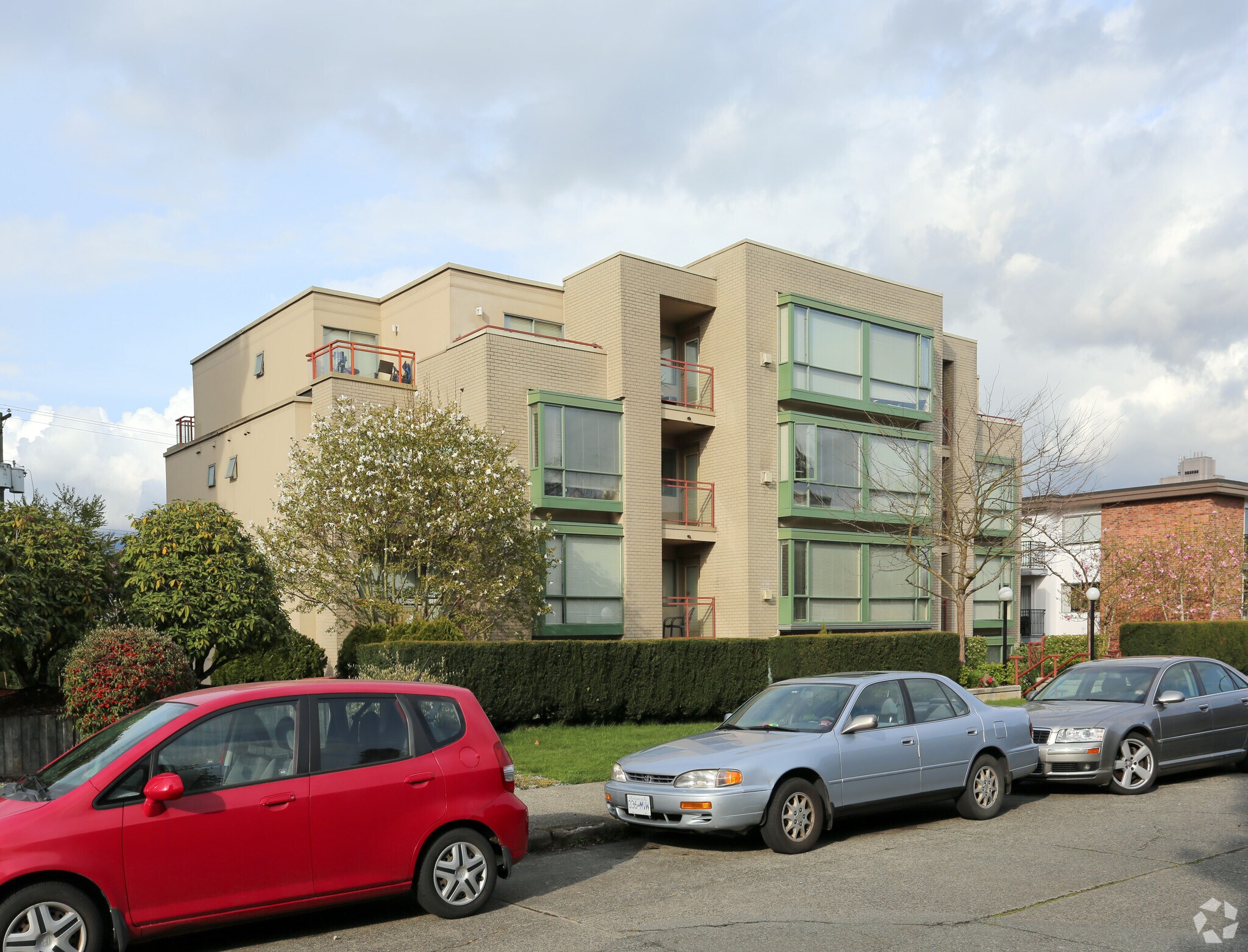 1239 W 14th Ave, Vancouver, BC for Sale