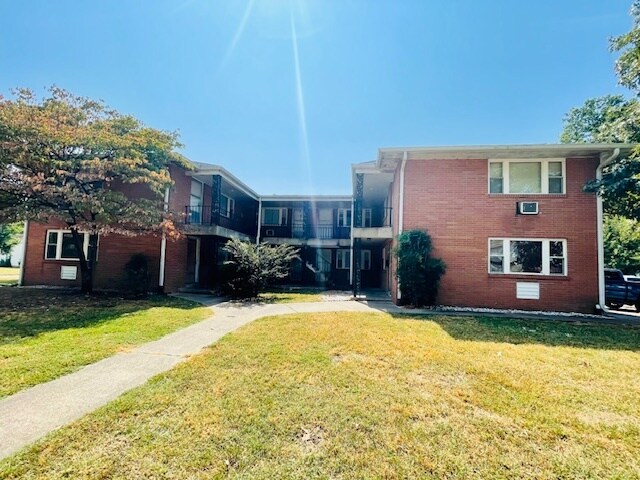 417 Lake St, Sikeston, MO for Sale