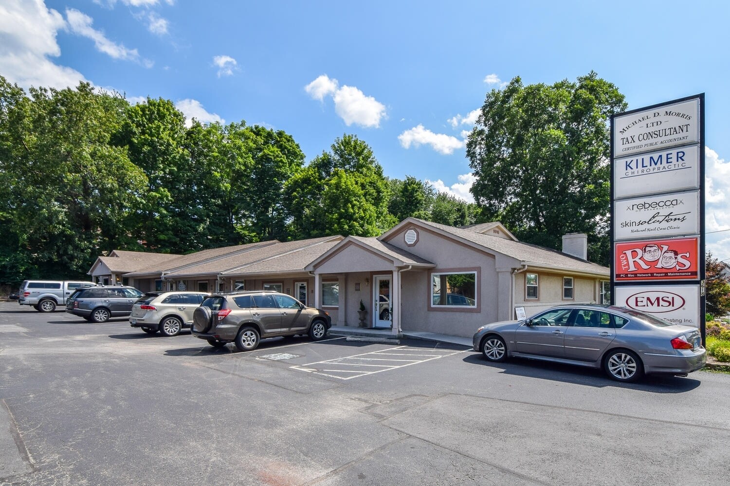 3618 Brambleton Ave, Roanoke, VA for Rent