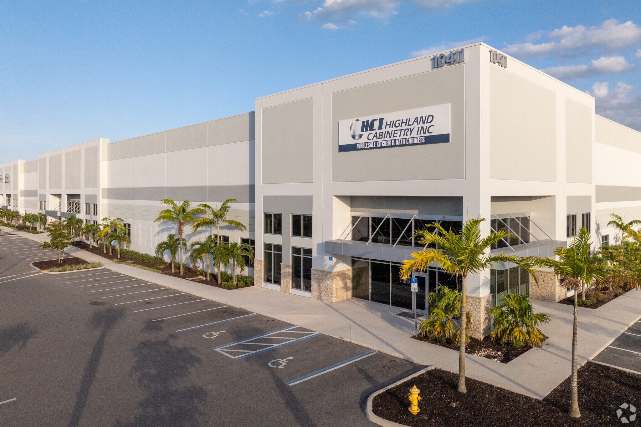 10411 Meridian Center Pky, Fort Myers, FL for Rent