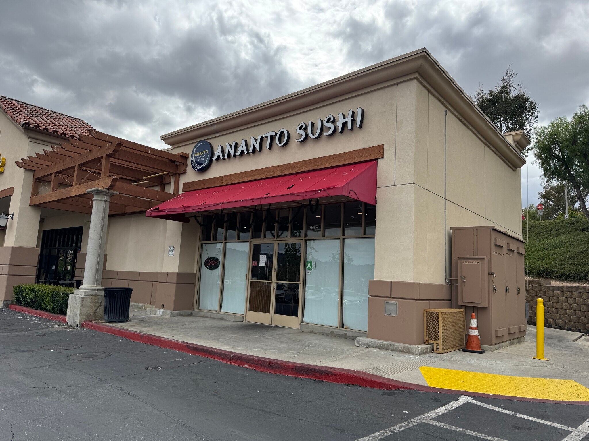 25708-25712 The Old Rd, Valencia, CA for Rent
