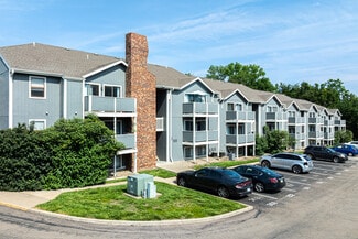 Topeka, KS Apartments - 4128-4154 SW 6th Ave
