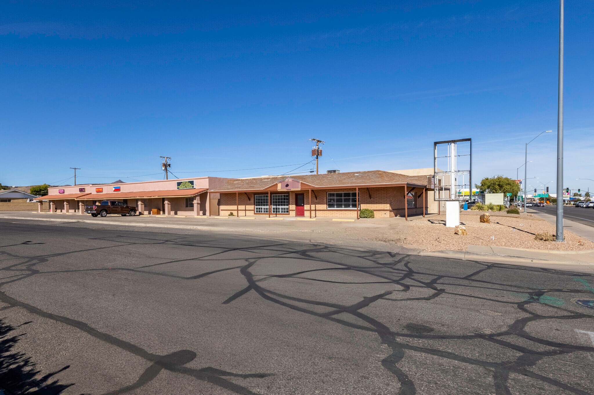 3001 N Stockton Hill Rd, Kingman, AZ for Sale