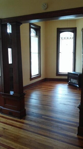 103 Ct ST  