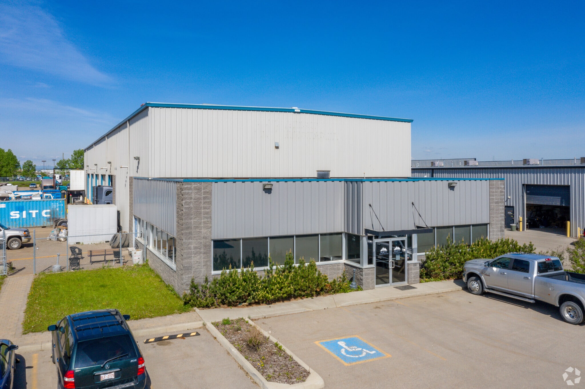 235093 Wrangler Dr SE, Rocky View No 44, AB for Sale