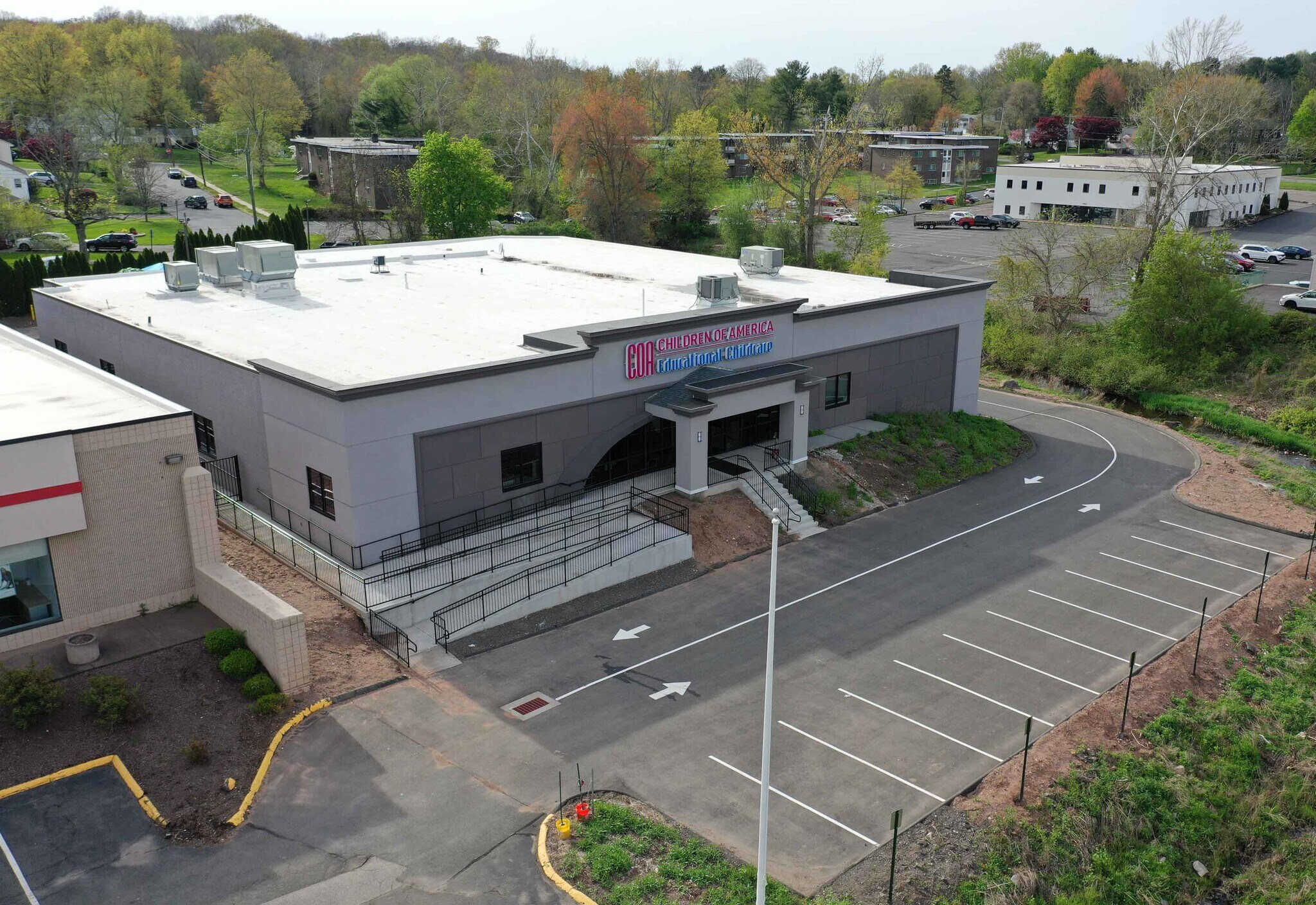 1199 Silas Deane Hwy Wethersfield, CT 06109 Retail Property for Lease