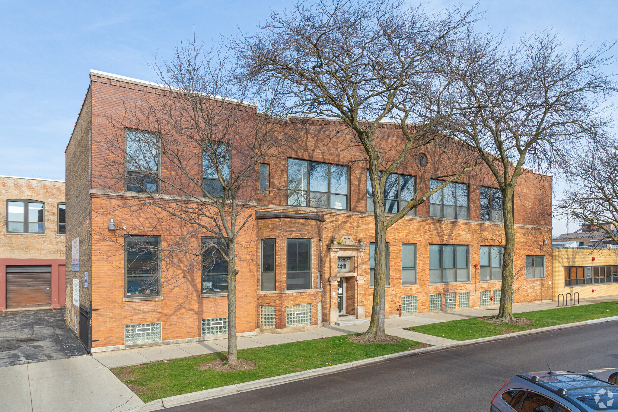 4410 N Ravenswood Ave, Chicago, IL for Rent