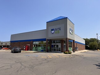 Charlevoix, MI Retail - 195 M 66 N