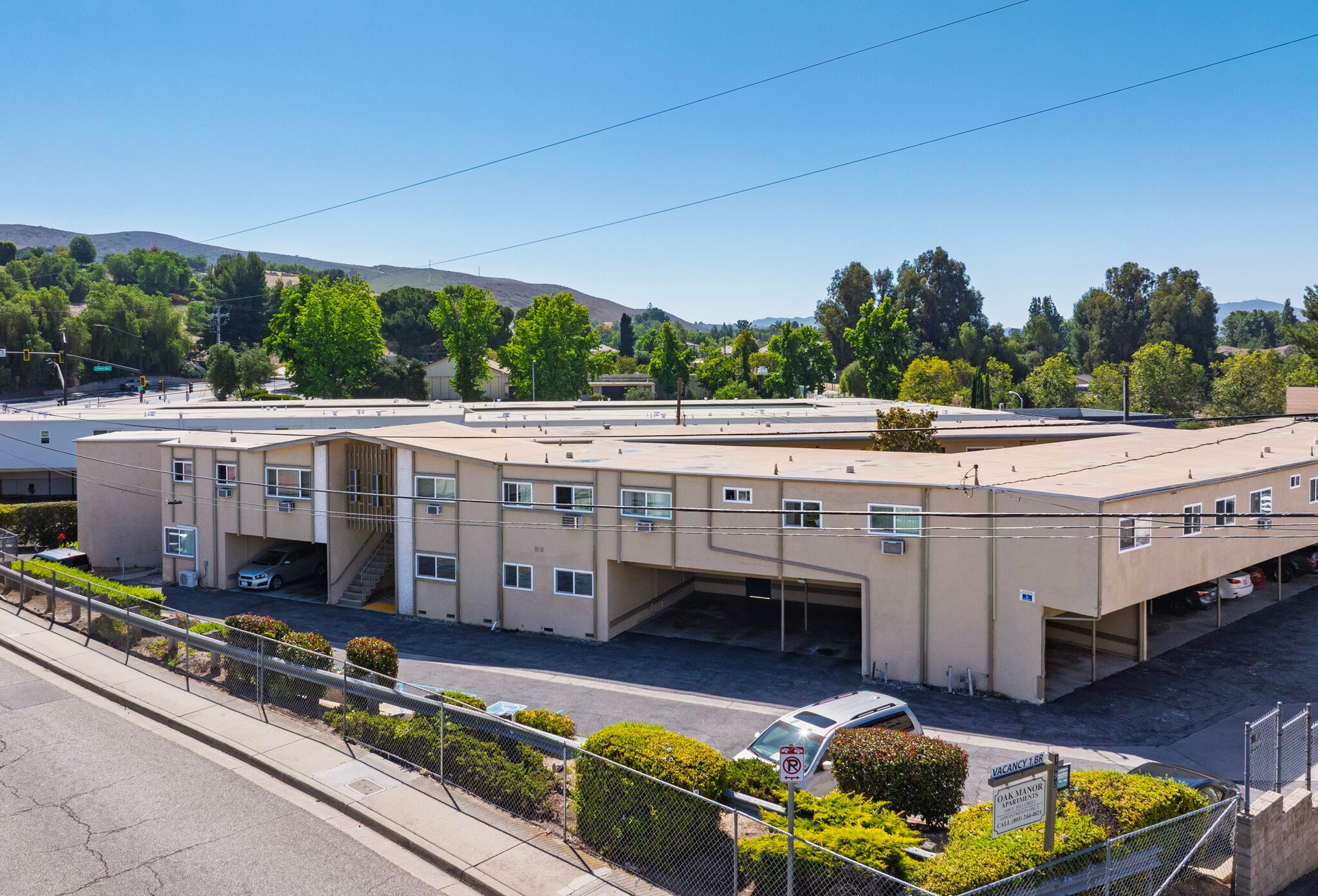 1690 E Hillcrest Dr, Thousand Oaks, CA for Sale