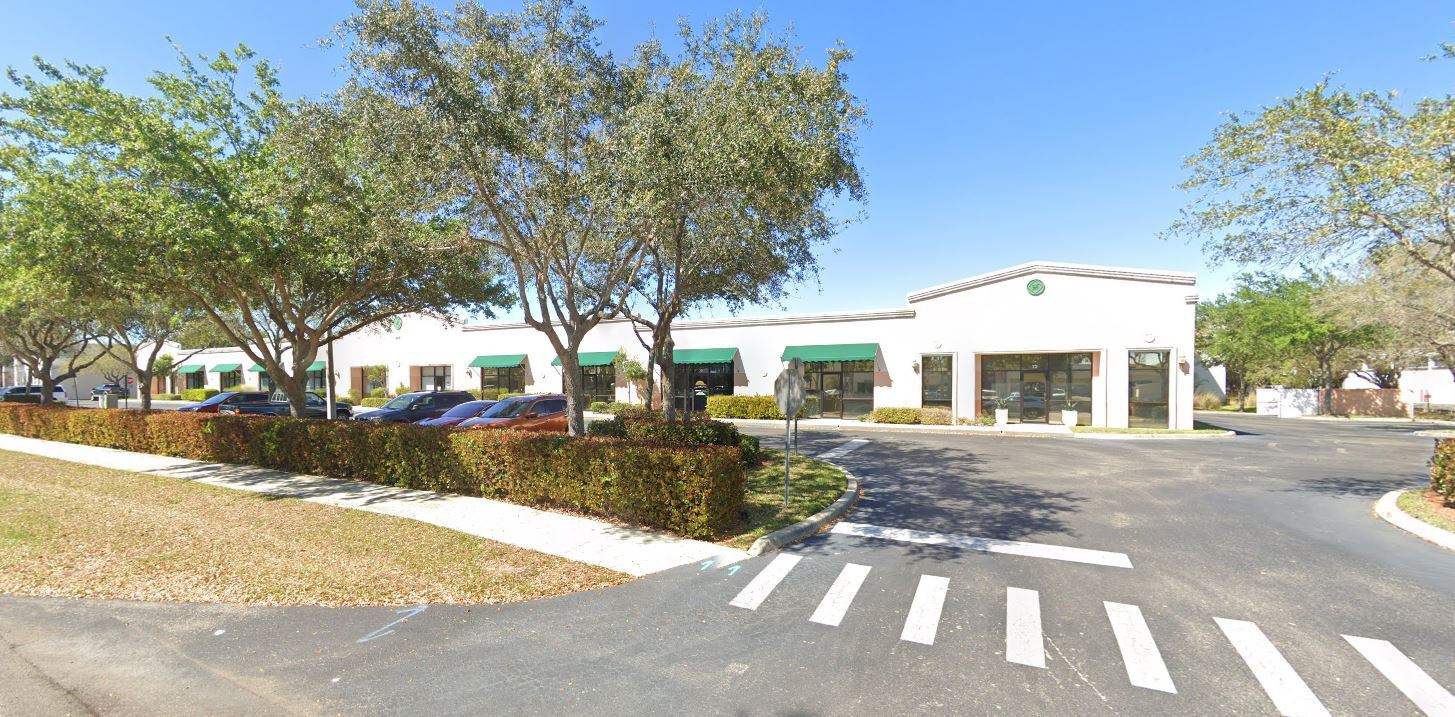 2805 S Horseshoe Dr, Naples, FL for Rent