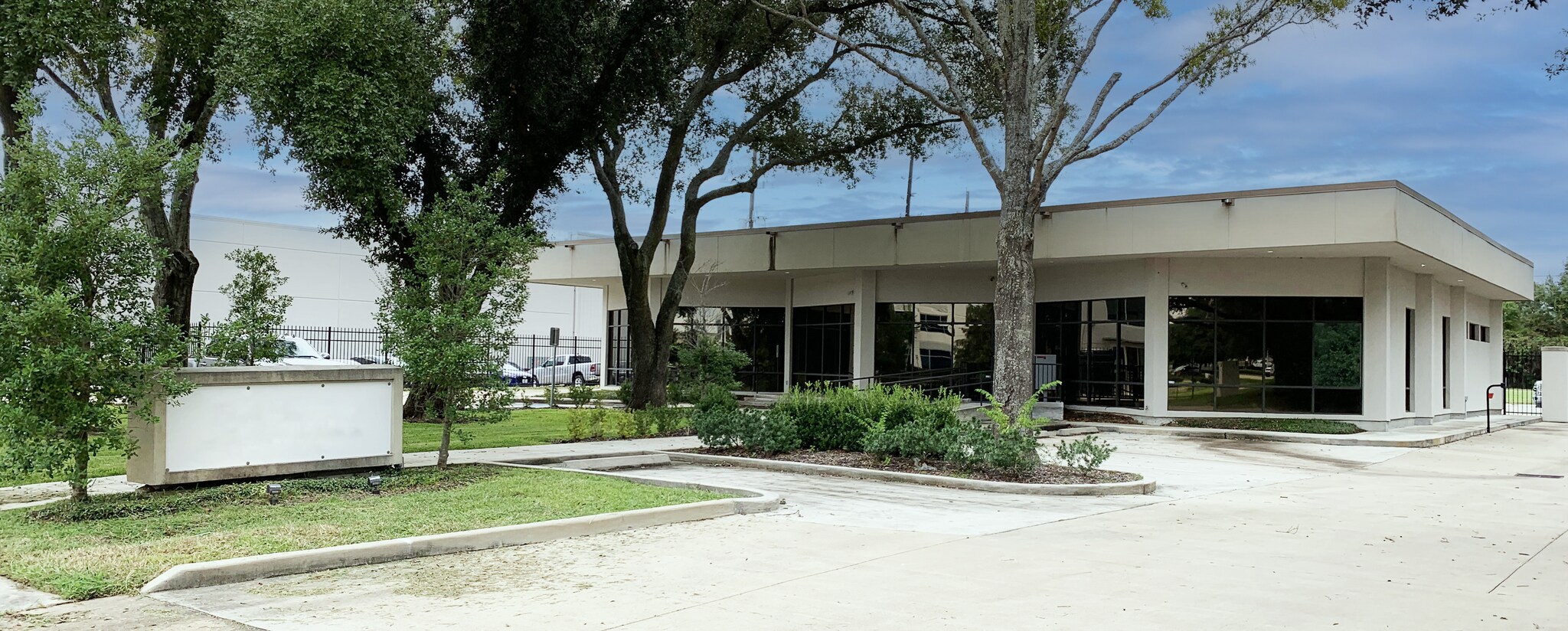 16920 Park Row, Houston, TX for Rent