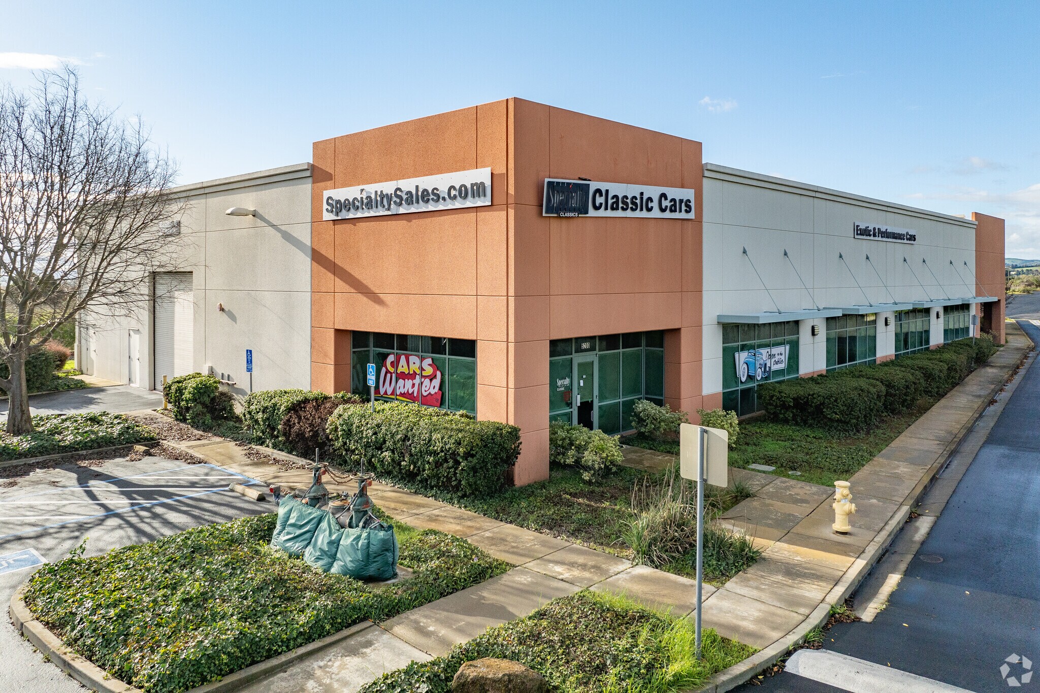 5200-5234 Gateway Plaza Dr, Benicia, CA for Sale