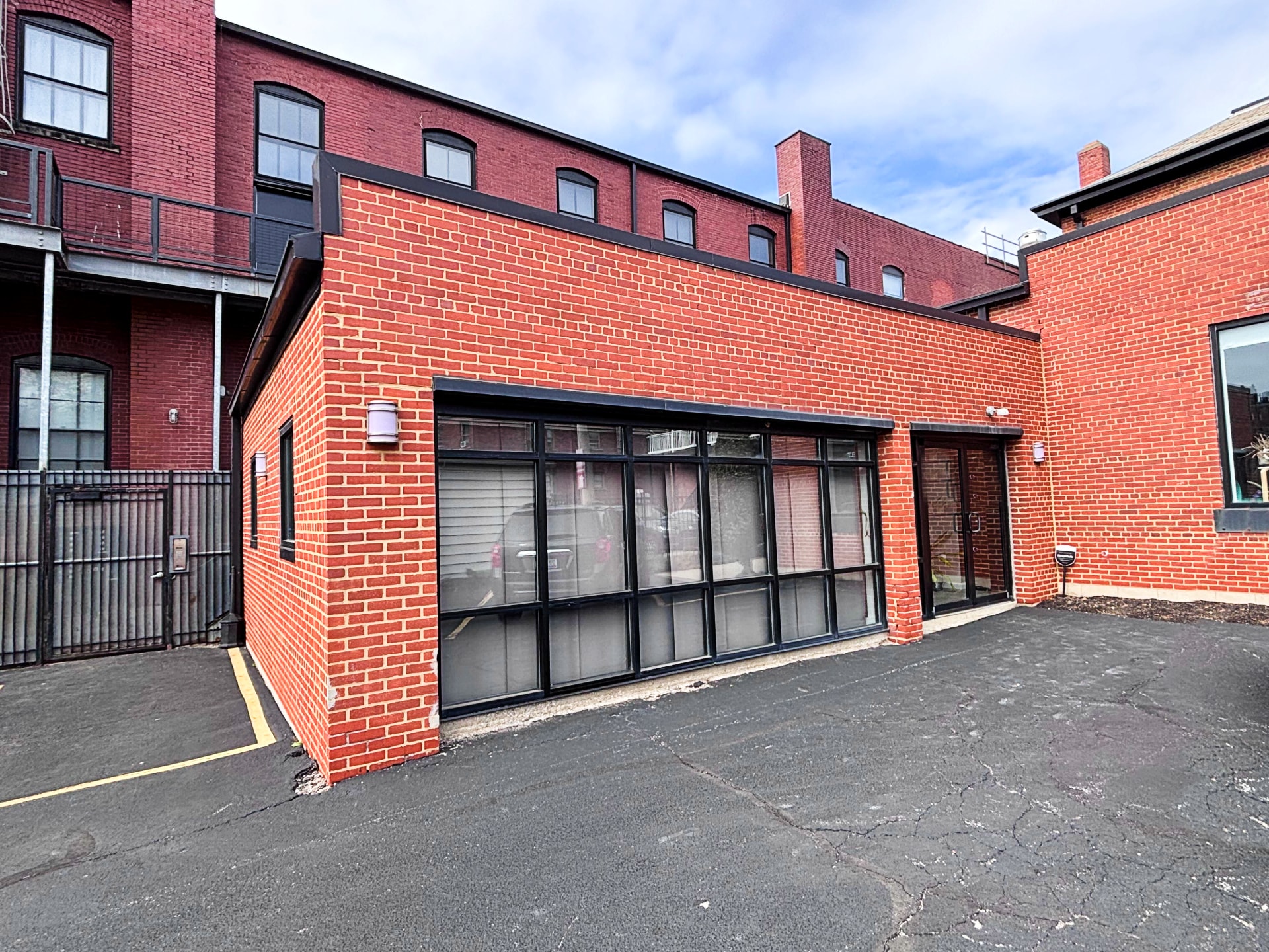 31 E 5th Ave, Columbus, OH for Rent