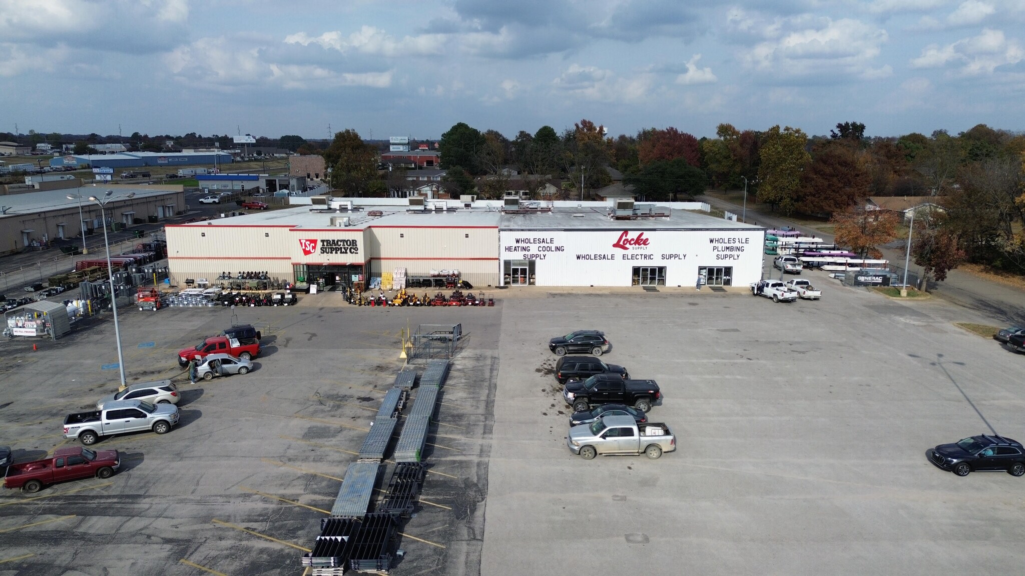 2100 W Evergreen St, Durant, OK for Rent