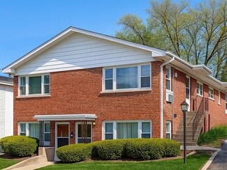 Wheaton, IL Apartments - 921 College Ave Wheaton, IL Apartments - 921 College Ave