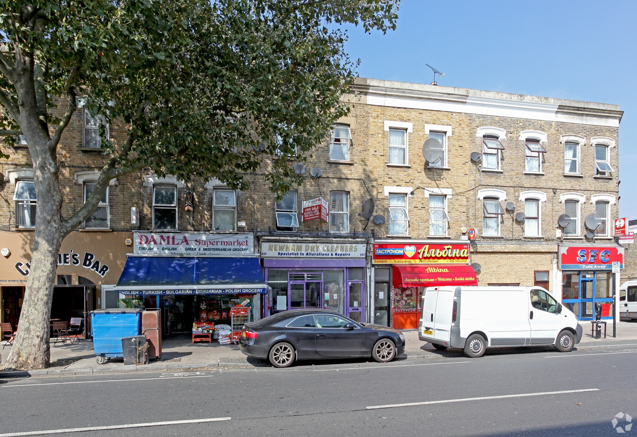 251 Barking Rd, London, LND for Rent