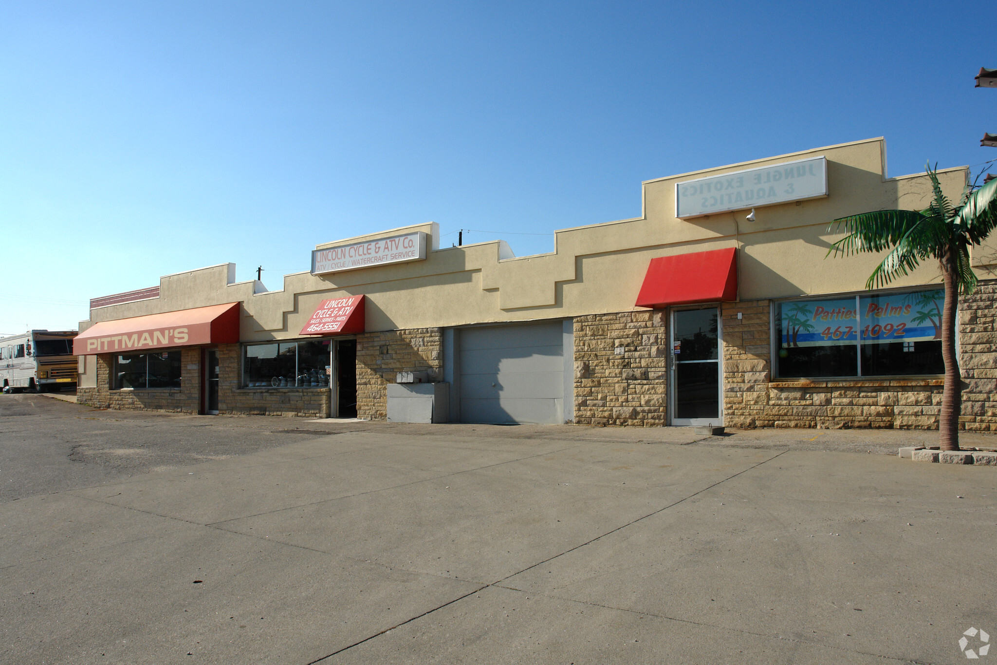 3320 Cornhusker Hwy, Lincoln, NE for Rent