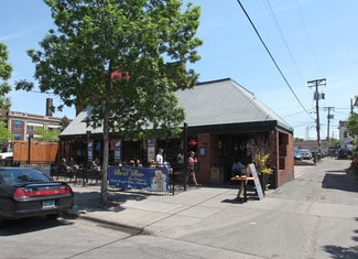 Minneapolis, MN Restaurant - 418 SE 13th Ave
