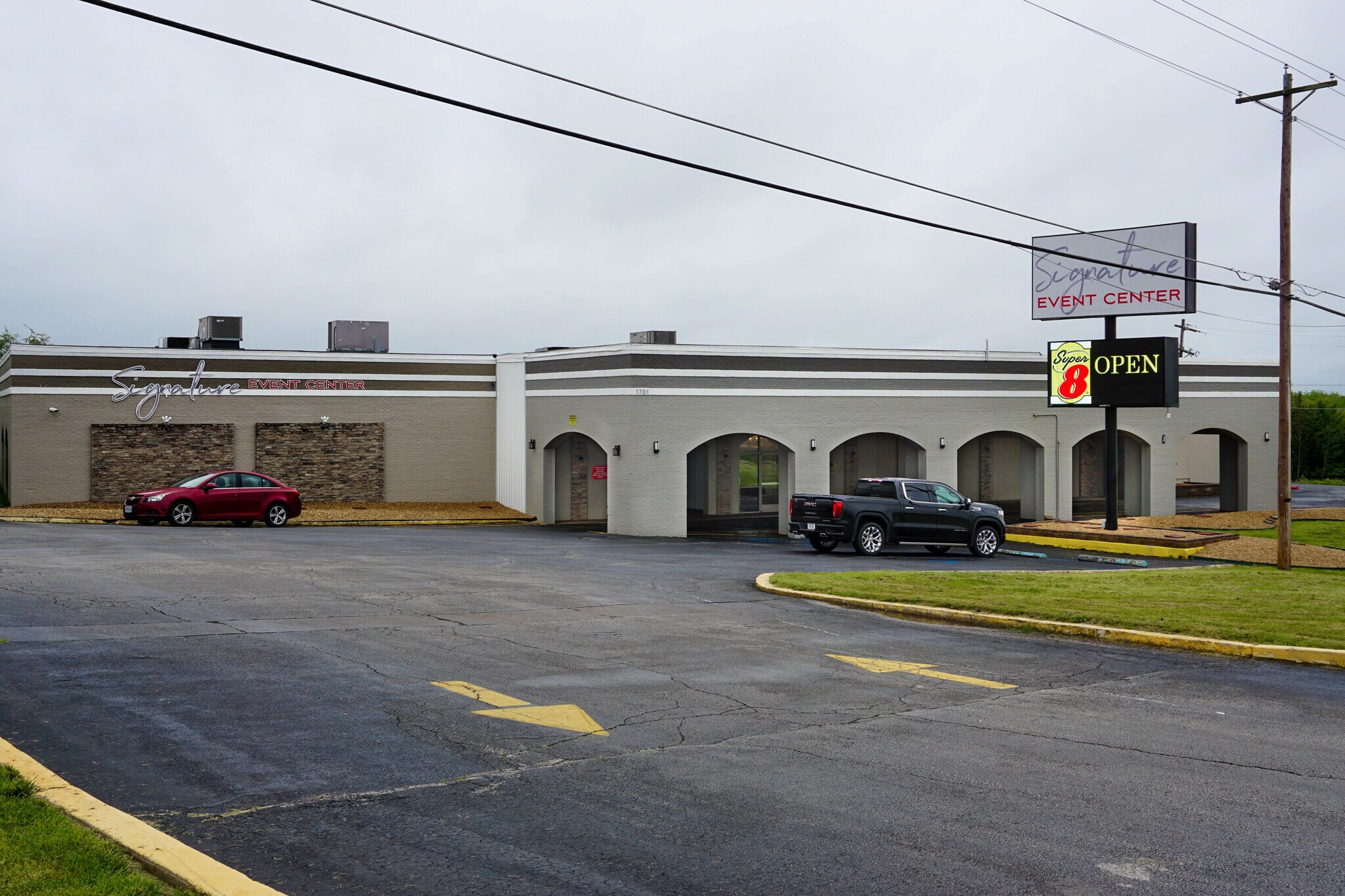 1701 Martin Springs Dr, Rolla, MO for Sale