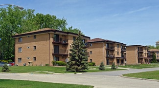 Darien, IL Apartments - 7710 Wildwood Ct Darien, IL Apartments - 7710 Wildwood Ct