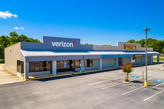 Clarkesville, GA Retail - 200 E Louise St