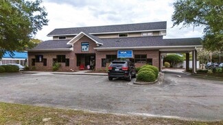 Wilmington, NC Veterinarian/Kennel - 6324 Oleander Dr Wilmington, NC Veterinarian/Kennel - 6324 Oleander Dr