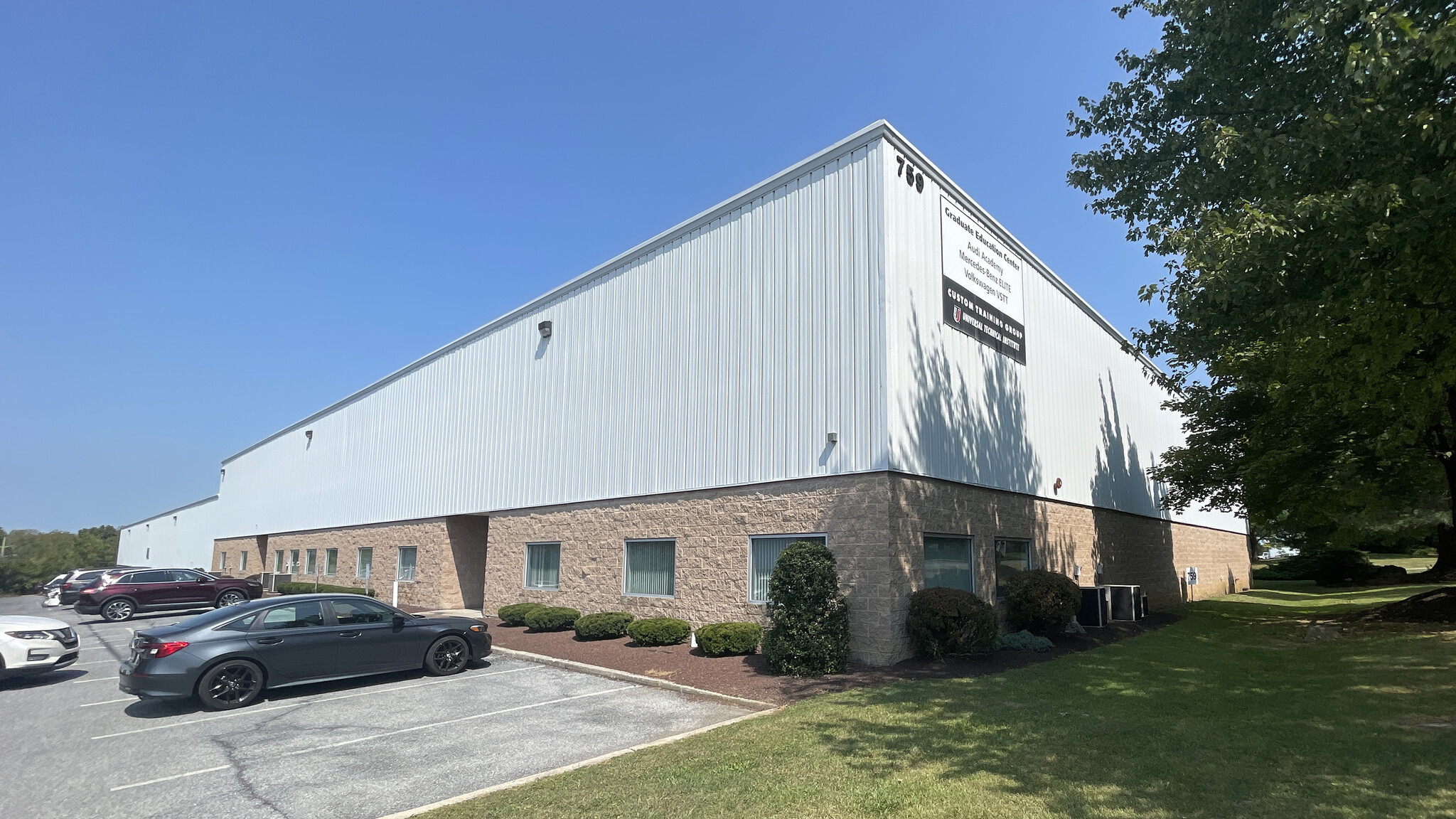 759 Roble Rd, Allentown Airport Branch, PA for Rent