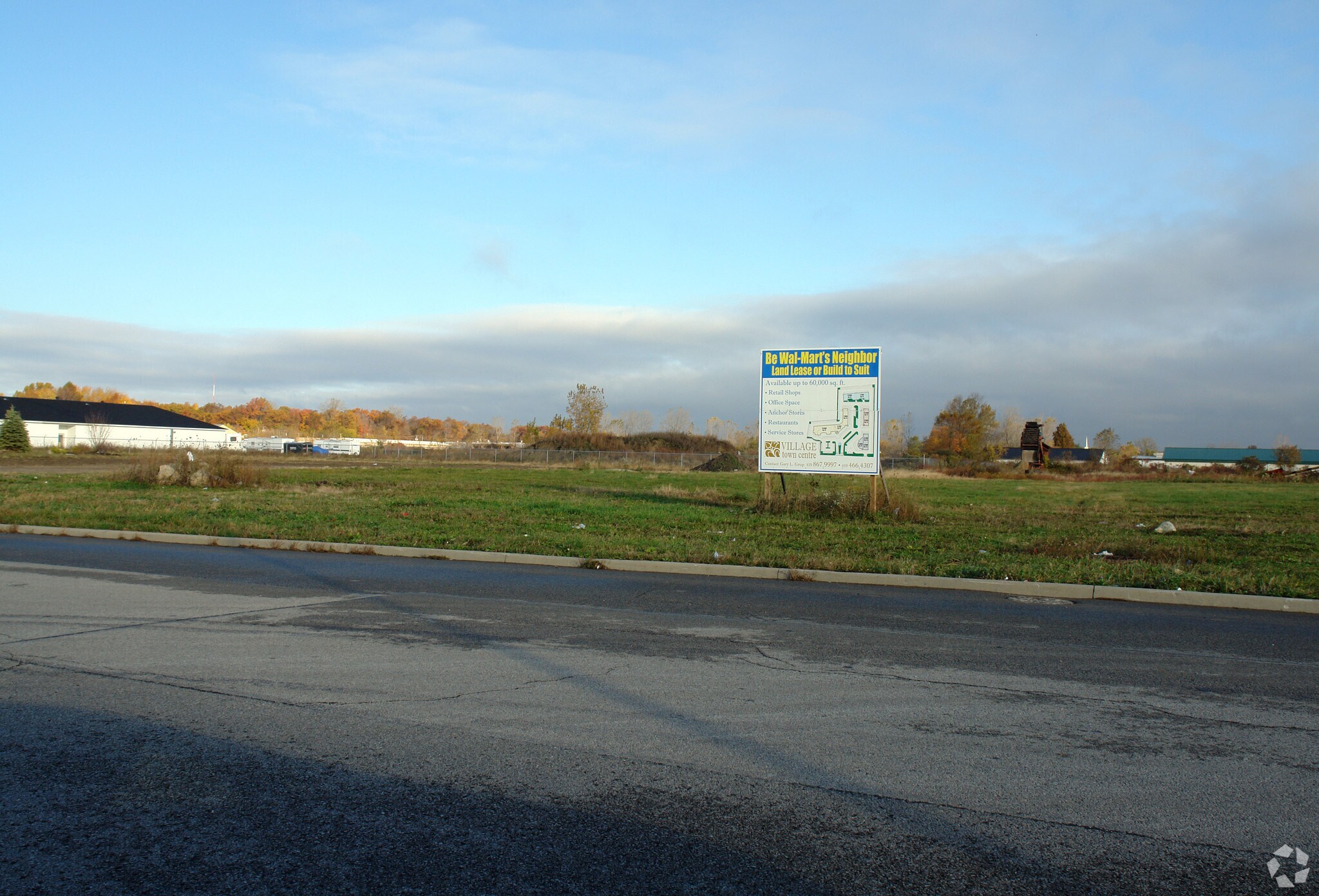 6520 N Mall Dr, Holland, OH for Sale
