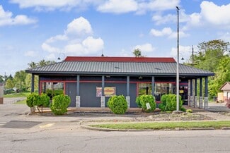 Burlington, IA Retail - 605 S 10th St