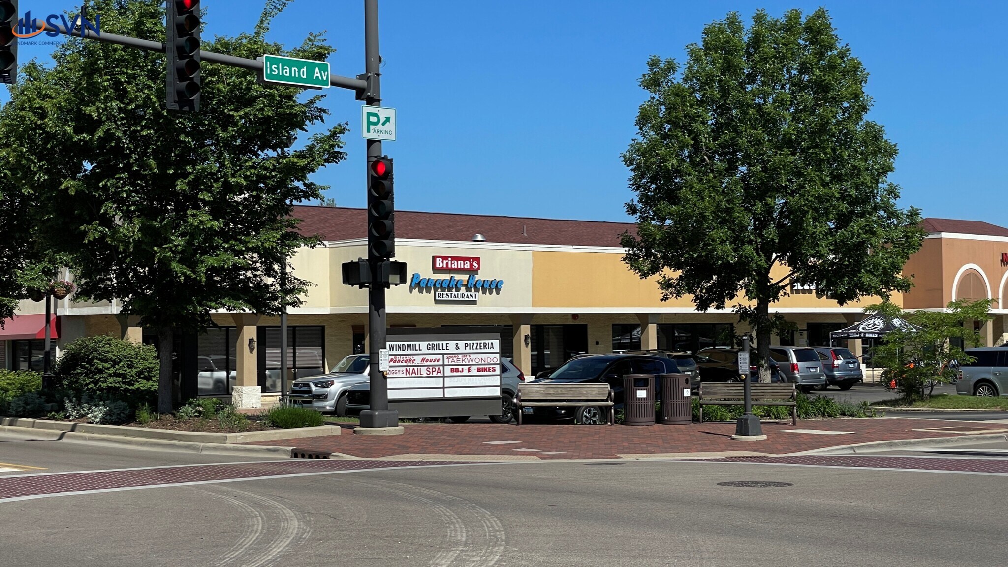 10-90 N Island Ave, Batavia, IL for Rent