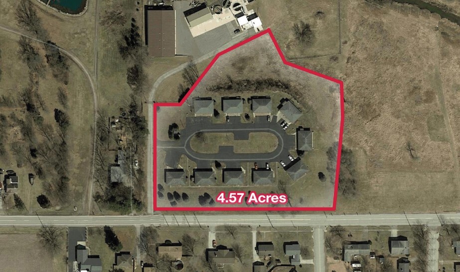 601 W Center Dr, North Liberty, IN for Sale