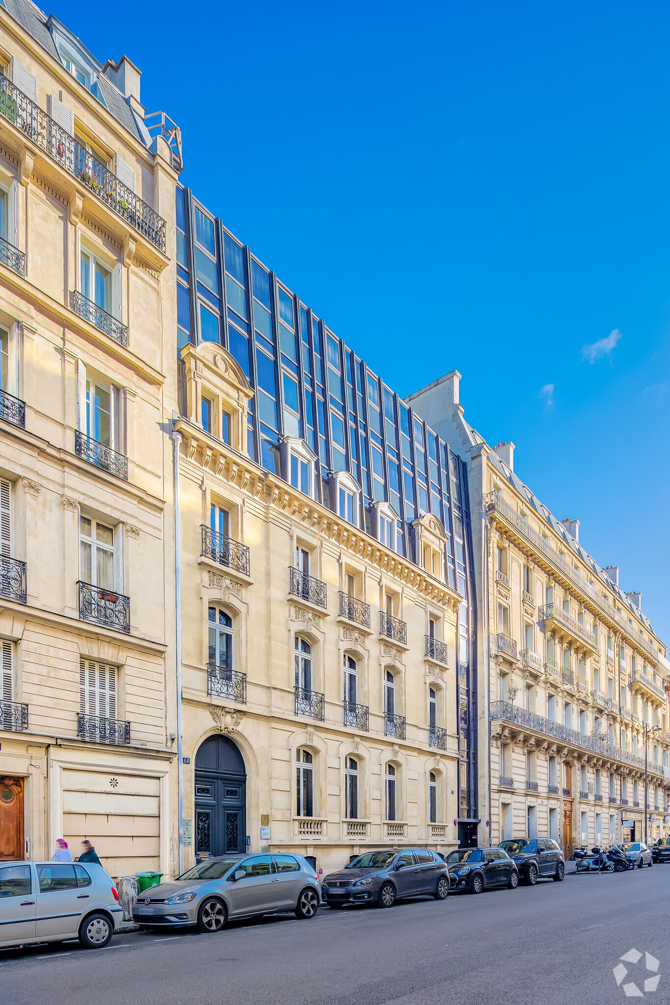 58/60 Bis Rue De Prony, Paris, PAR for Rent