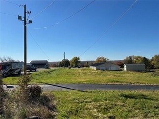 Greenville, PA Specialty - 359 Mercer Rd Greenville, PA Specialty - 359 Mercer Rd