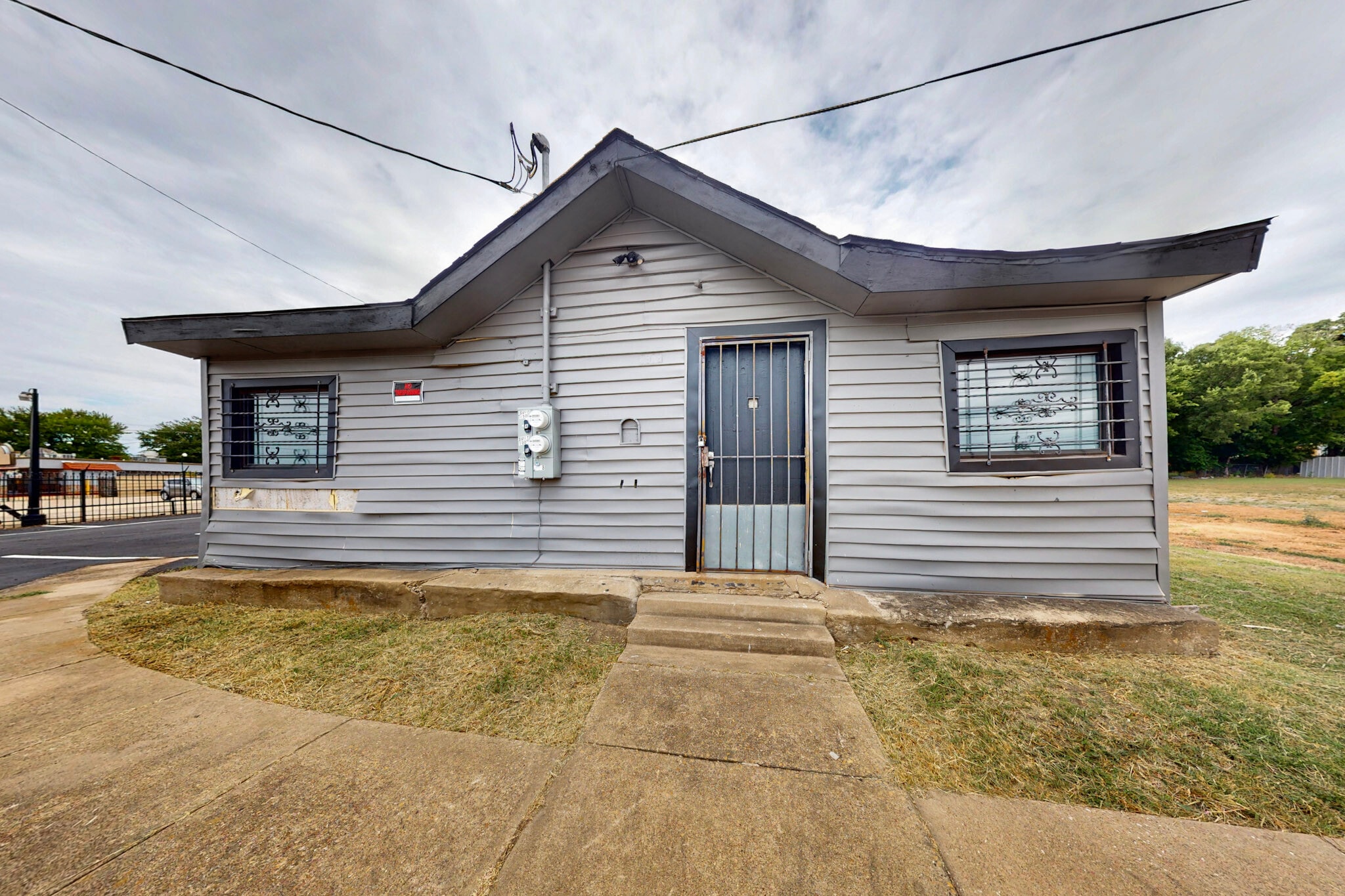 3818 S Lancaster Rd, Dallas, TX for Rent