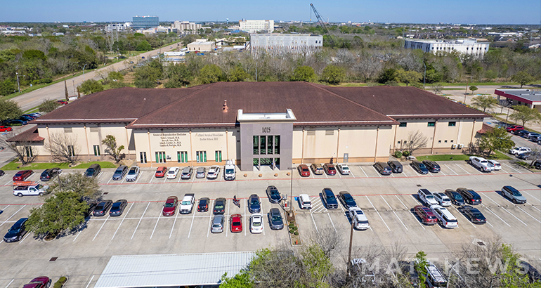 1015 W Medical Center Blvd, Webster, TX for Sale