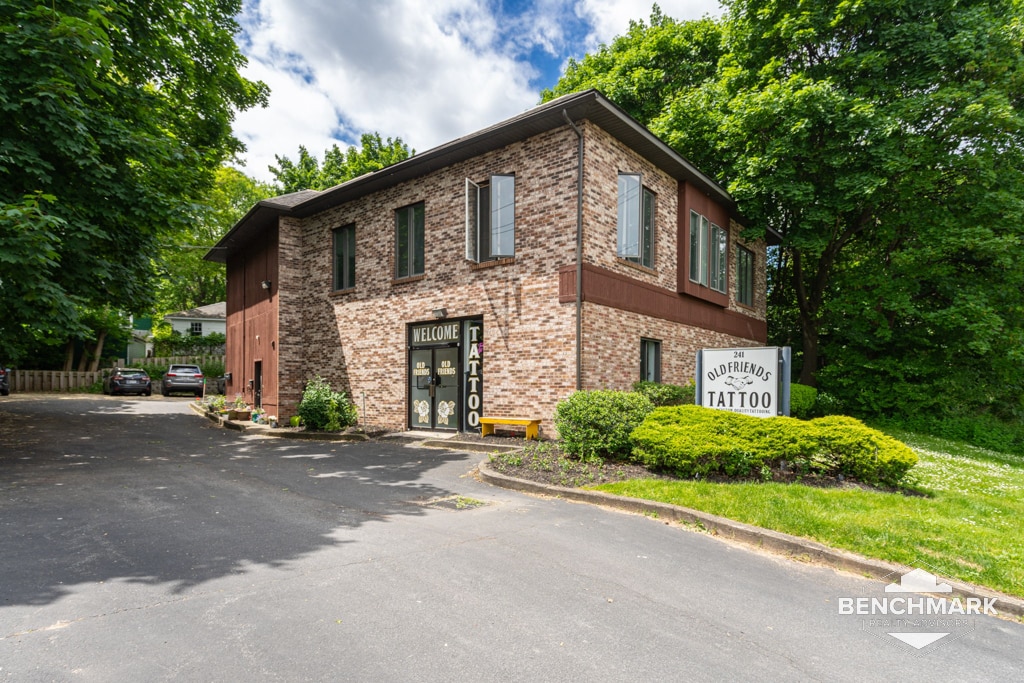 241 Norris Dr, Rochester, NY for Rent