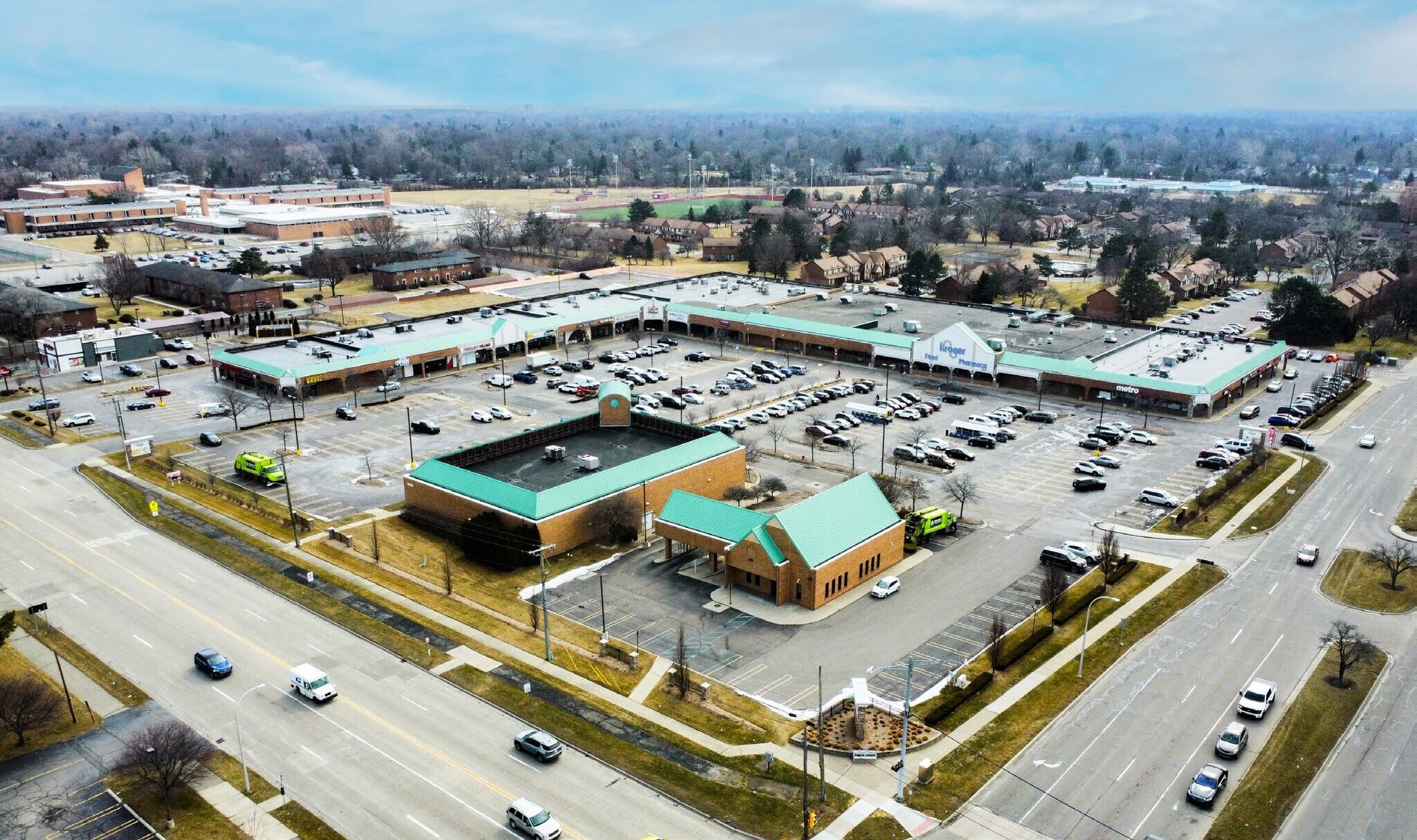 19715-19855 W Twelve Mile Rd, Southfield, MI for Rent