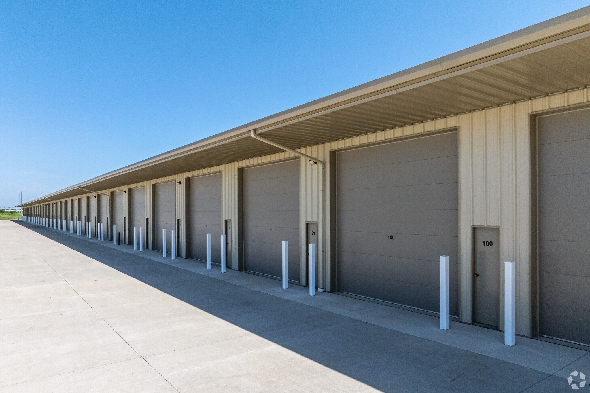 14600 N US Highway 169, Smithville, MO for Rent