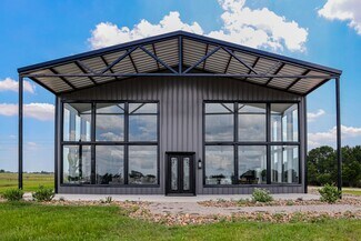 New Ulm, TX Specialty - 3561 Post Oak Point Rd