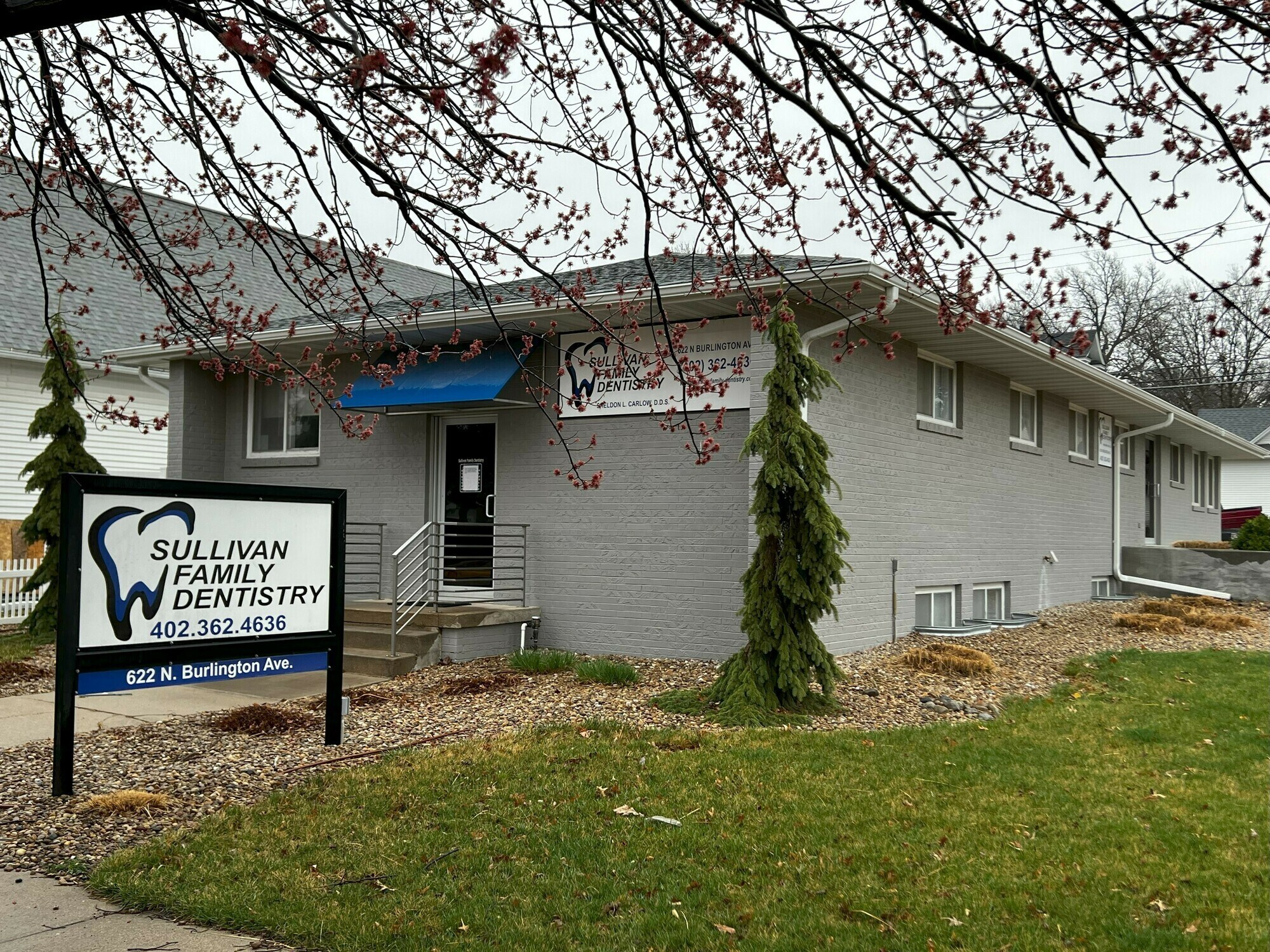 622 N Burlington Ave, York, NE for Rent
