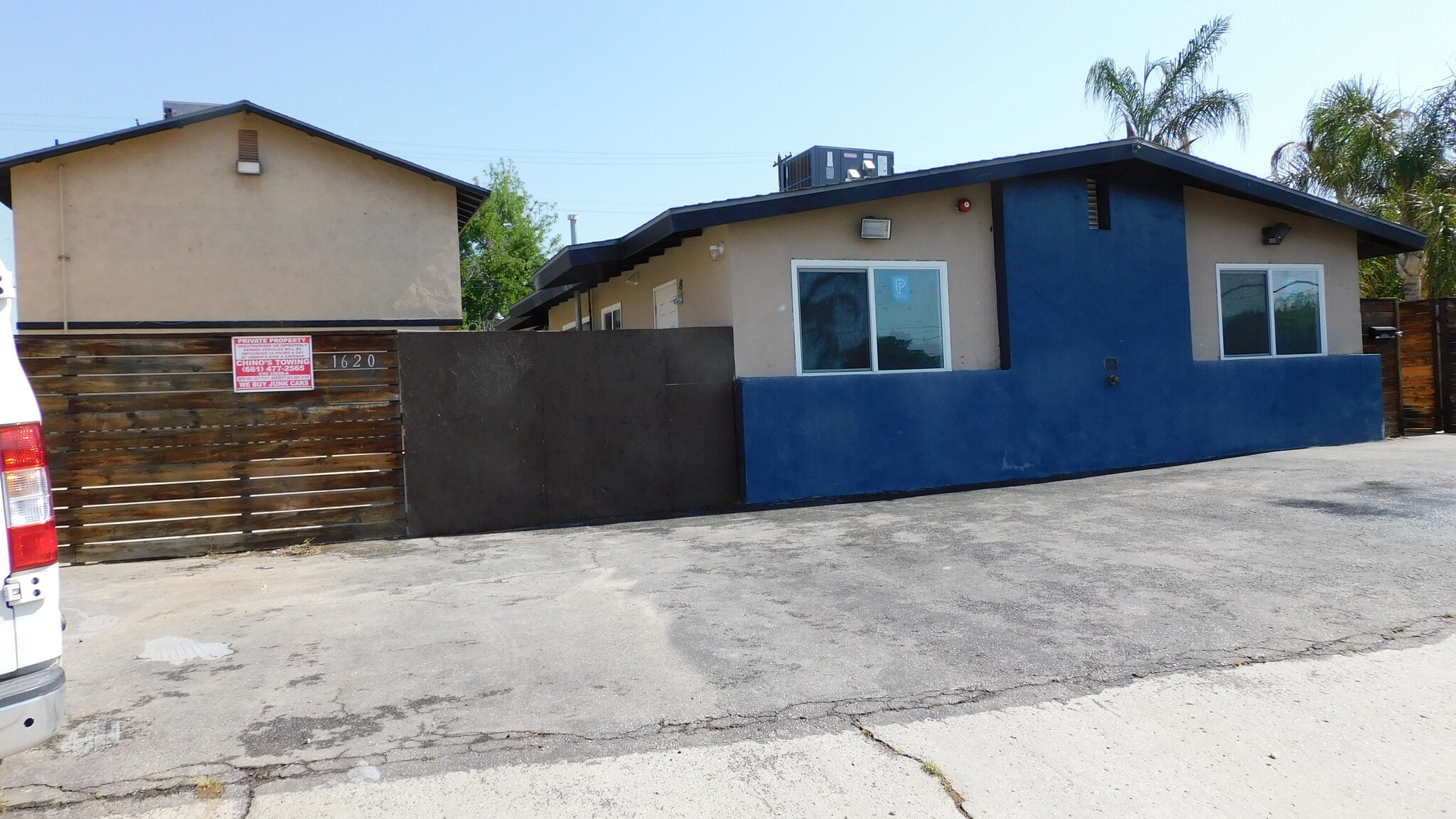 1610 Oregon St, Bakersfield, CA for Sale
