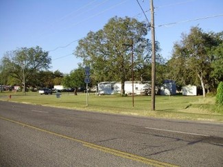 Cuero, TX Commercial - 100 N North St