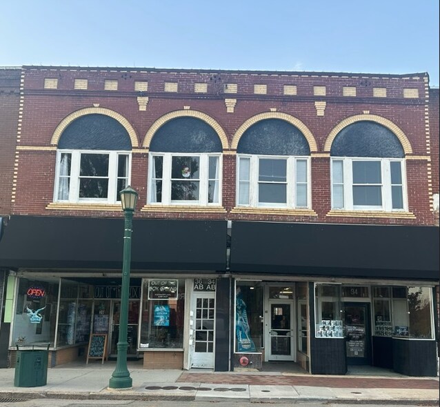 34-36 W Main St, Thomasville, NC for Sale