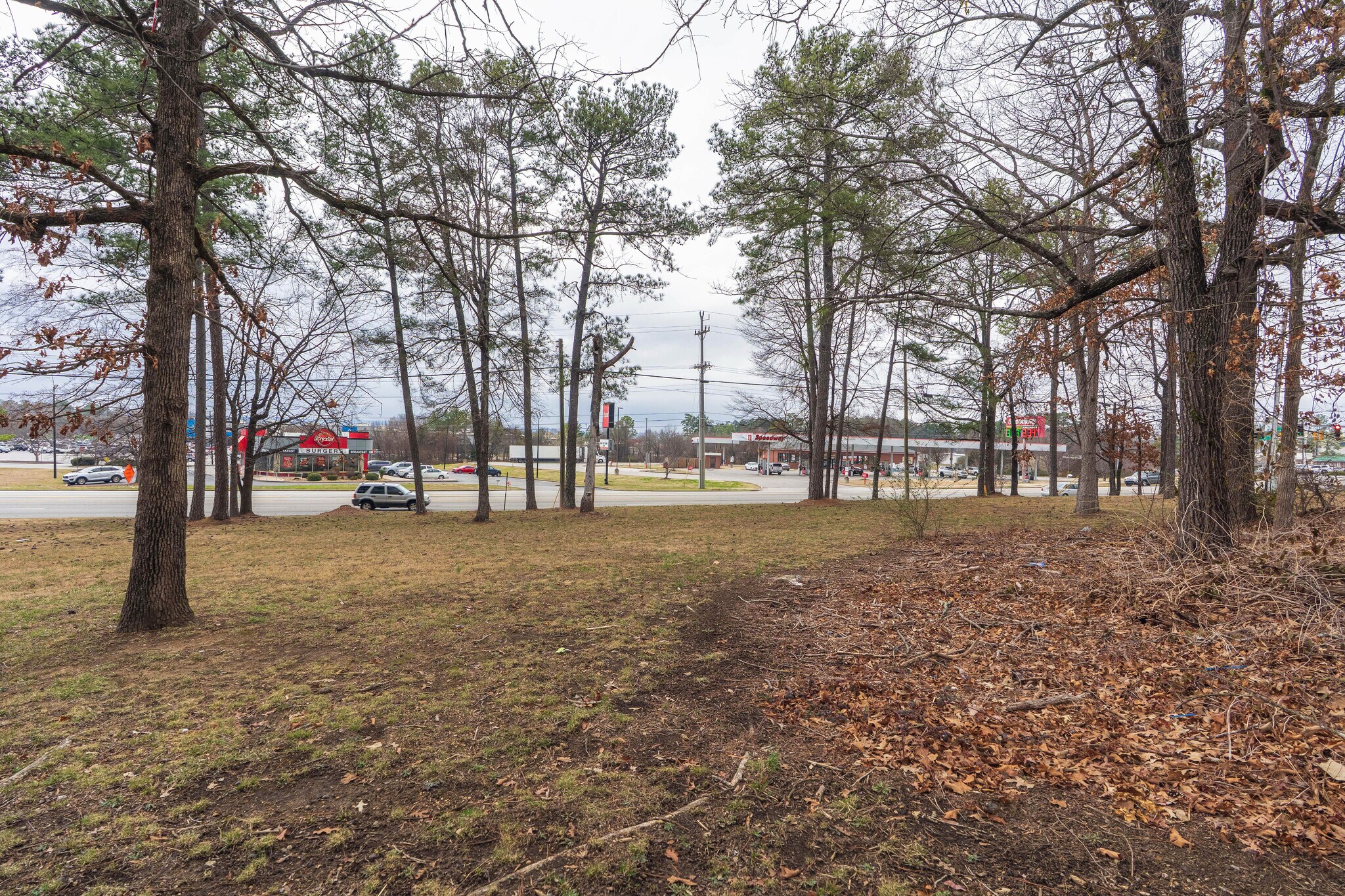 6182 Lee Hwy, Chattanooga, TN for Sale